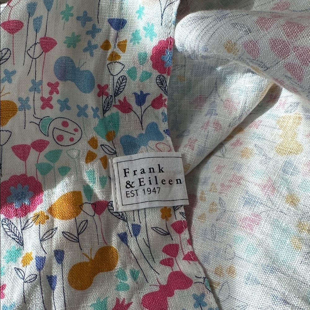 NWT Frank & Eileen Eileen 100% Italian Linen Floral Butterfly Large - Picture 8 of 8